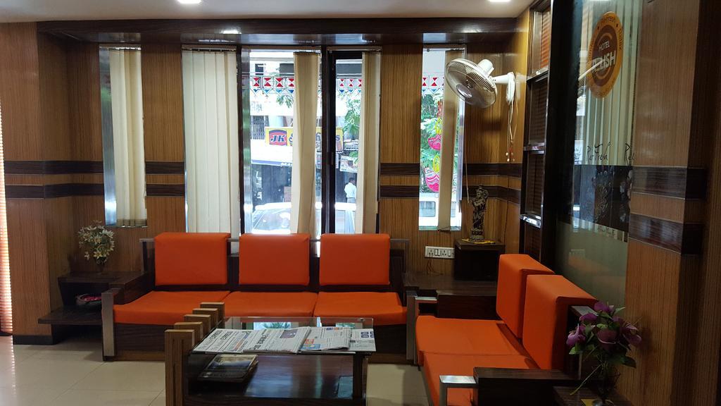 Hotel Relish Vadodara Ngoại thất bức ảnh